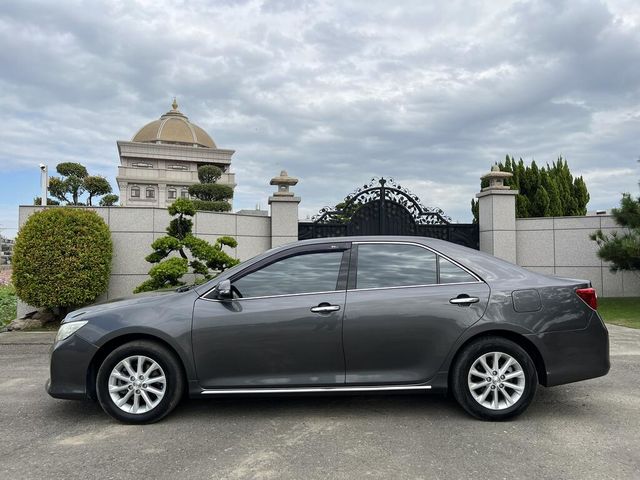 TOYOTA豐田 CAMRY  第13張相片