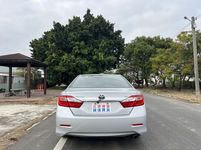 TOYOTA豐田 CAMRY  第9張相片