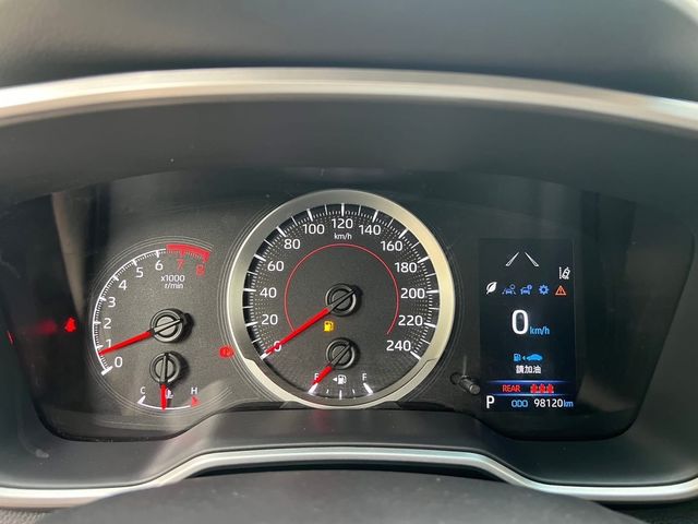 TOYOTA豐田 ALTIS  第13張相片