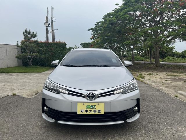 TOYOTA豐田 ALTIS  第3張相片
