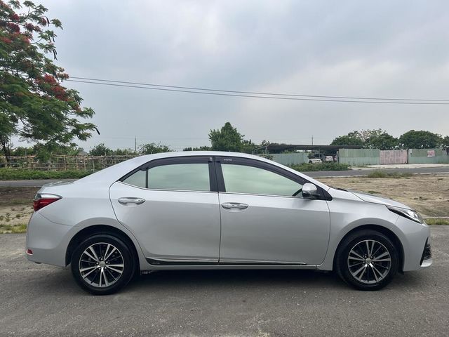 TOYOTA豐田 ALTIS  第13張相片