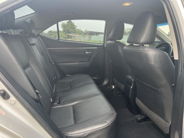 TOYOTA豐田 ALTIS  第37張相片