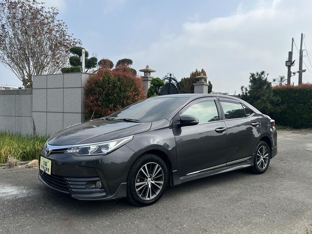 TOYOTA豐田 ALTIS  第1張相片
