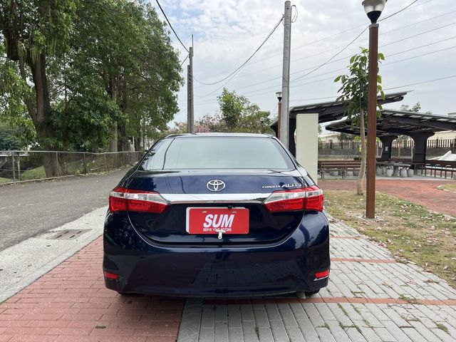 TOYOTA豐田 ALTIS  第9張相片