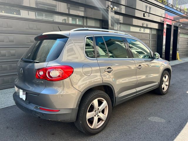 VOLKSWAGEN福斯 TIGUAN  第3張相片