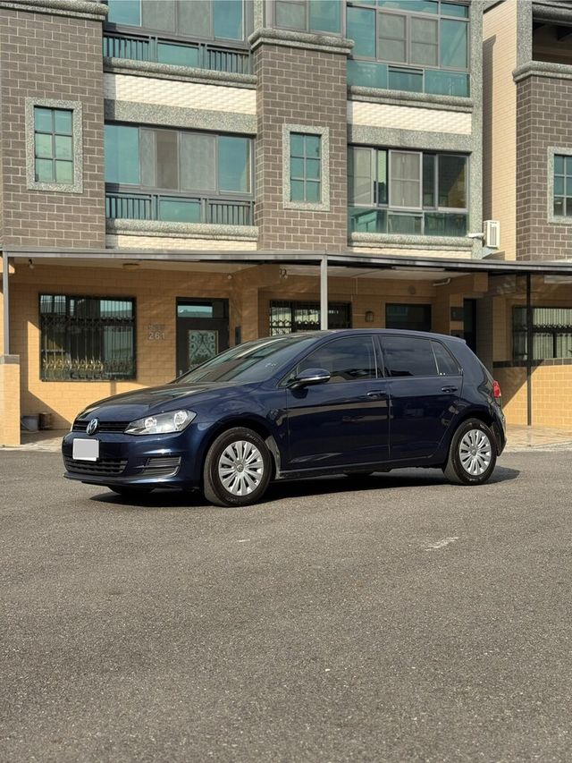 VOLKSWAGEN福斯 GOLF  第1張相片