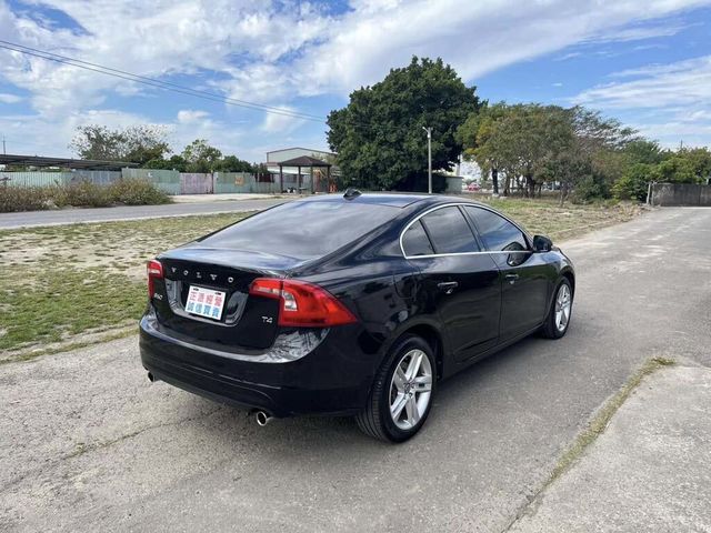 VOLVO富豪 S60  第4張相片