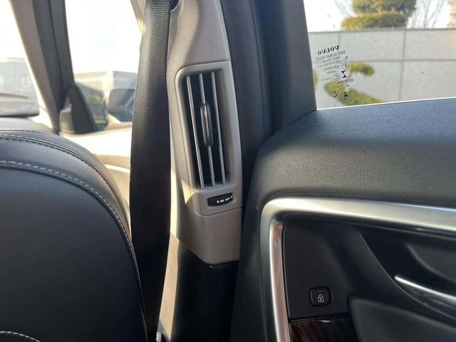 VOLVO富豪 S60  第11張相片