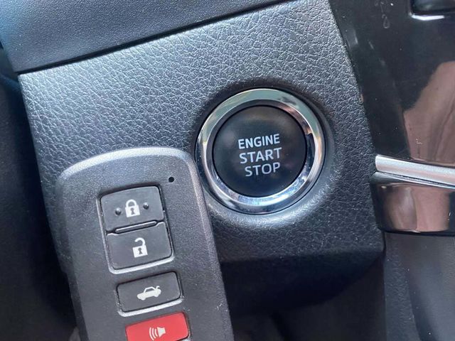 TOYOTA豐田 ALTIS  第9張相片