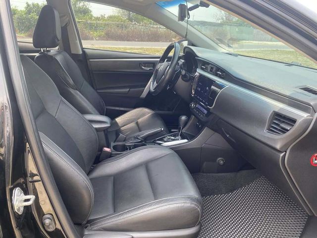 TOYOTA豐田 ALTIS  第17張相片