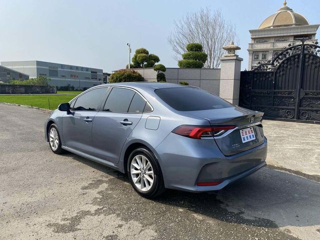 TOYOTA豐田 ALTIS  第6張相片