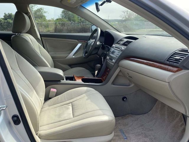 TOYOTA豐田 CAMRY  第9張相片