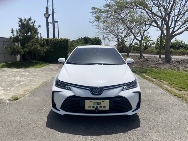 TOYOTA豐田 COROLLA ALTIS HYBRID  第2張相片