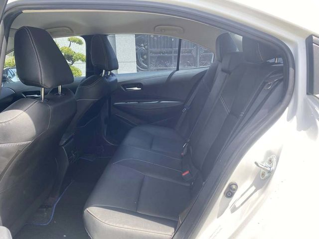 TOYOTA豐田 COROLLA ALTIS HYBRID  第17張相片
