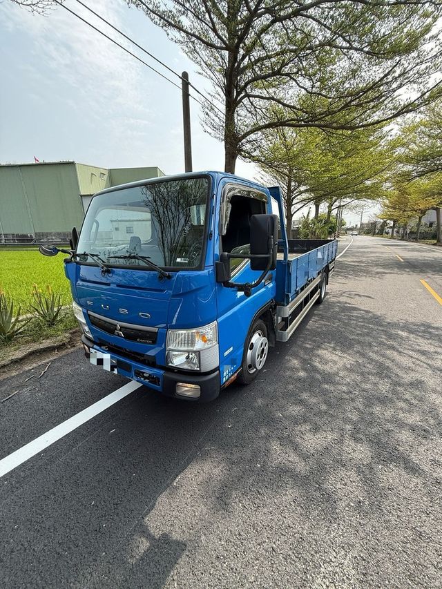 MITSUBISHI三菱 CANTER  第1張相片