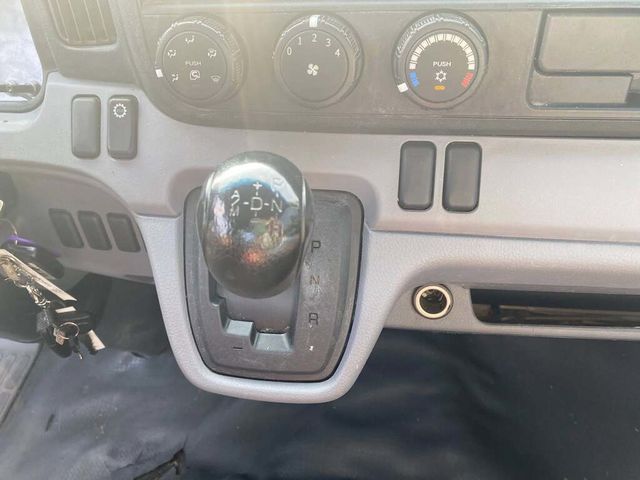 MITSUBISHI三菱 CANTER  第10張相片