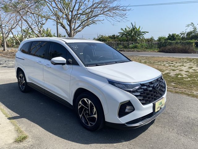 HYUNDAI現代 CUSTIN  第3張相片