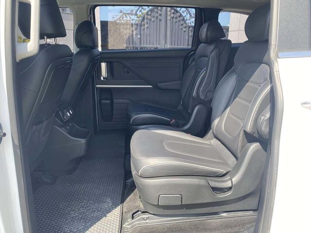 HYUNDAI現代 CUSTIN  第17張相片