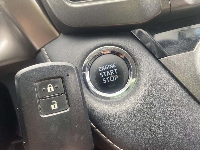 TOYOTA豐田 RAV4  第12張相片