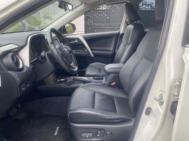 TOYOTA豐田 RAV4  第14張相片
