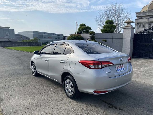 TOYOTA豐田 VIOS  第6張相片
