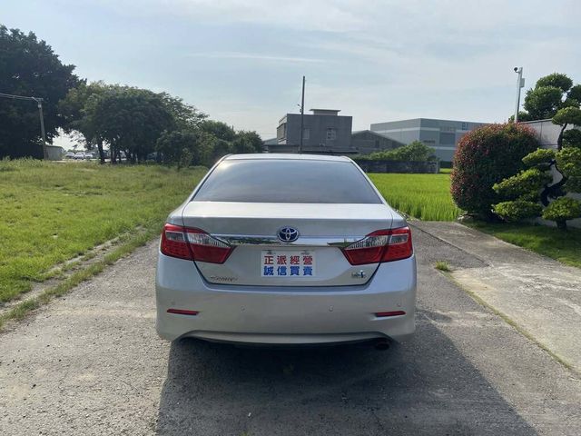 TOYOTA豐田 CAMRY HYBRID  第5張相片