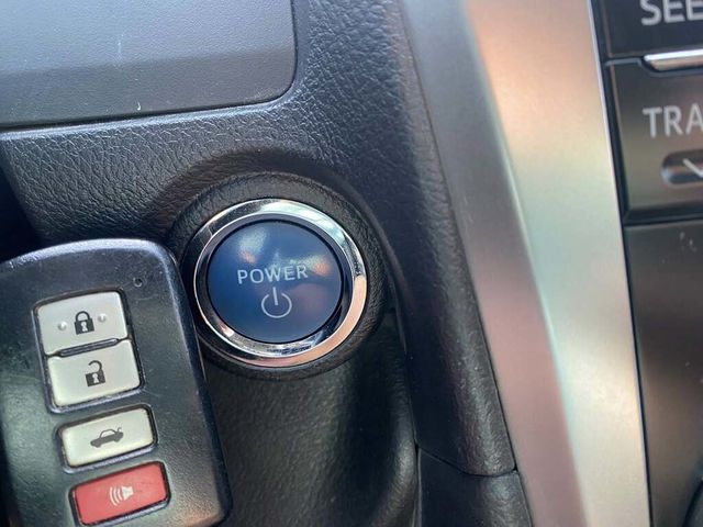TOYOTA豐田 CAMRY HYBRID  第10張相片