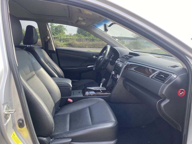 TOYOTA豐田 CAMRY HYBRID  第17張相片