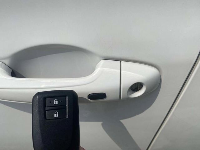 TOYOTA豐田 YARIS CROSSOVER  第7張相片