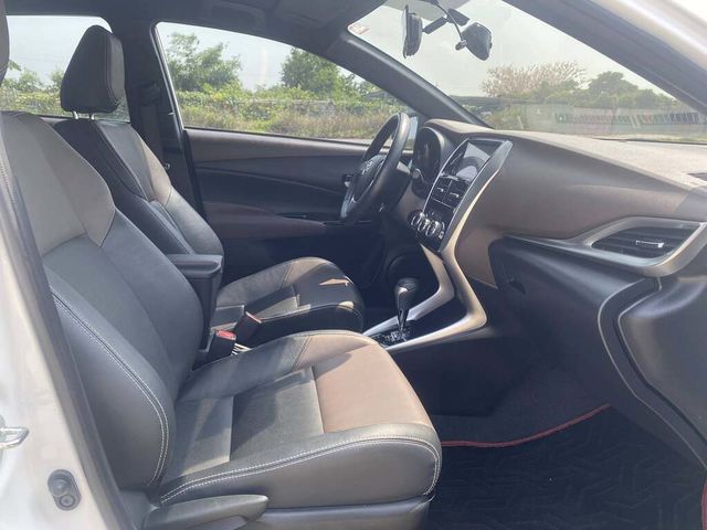 TOYOTA豐田 YARIS CROSSOVER  第18張相片
