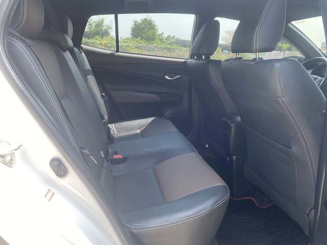 TOYOTA豐田 YARIS CROSSOVER  第19張相片