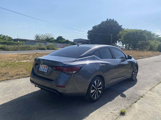 NISSAN日產 SENTRA  第4張相片