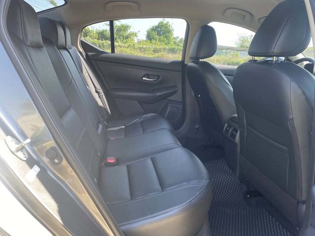 NISSAN日產 SENTRA  第18張相片