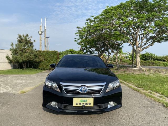 TOYOTA豐田 CAMRY HYBRID  第2張相片
