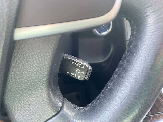TOYOTA豐田 CAMRY HYBRID  第11張相片