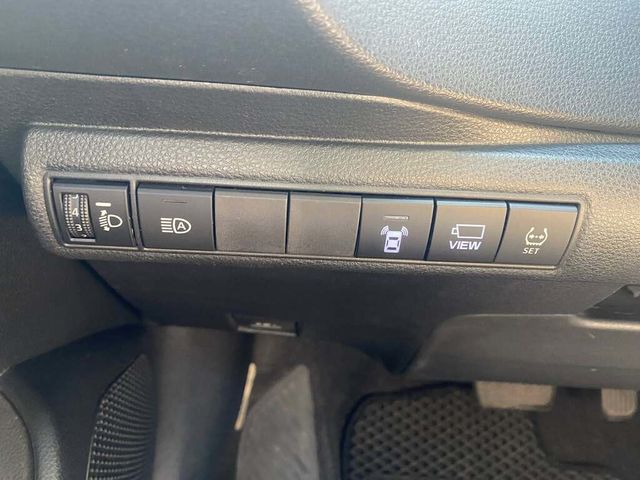 TOYOTA豐田 COROLLA ALTIS HYBRID  第11張相片