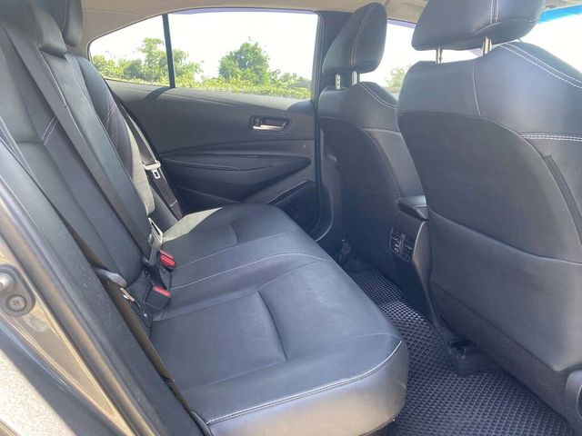 TOYOTA豐田 COROLLA ALTIS HYBRID  第18張相片