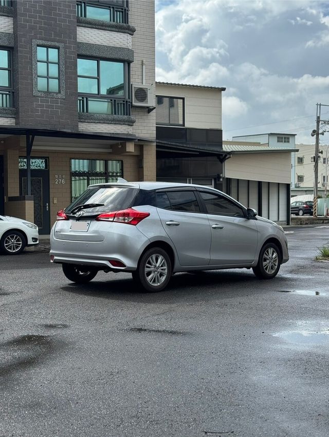 TOYOTA豐田 YARIS  第1張相片