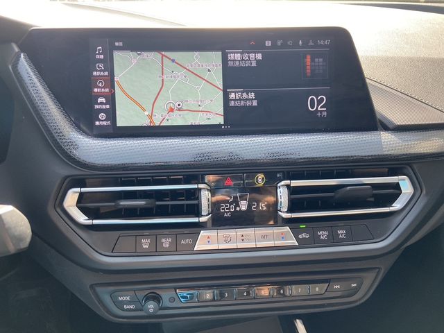 BMW寶馬 118I  第8張相片