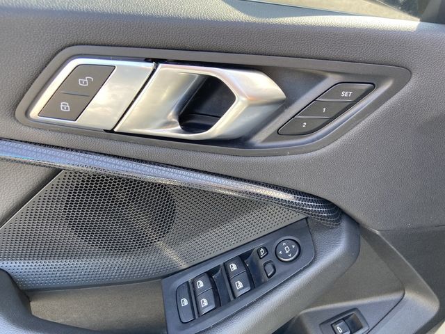 BMW寶馬 118I  第10張相片