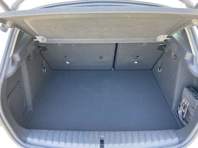 BMW寶馬 118I  第18張相片