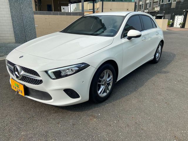 M-BENZ賓士 A180  第1張相片