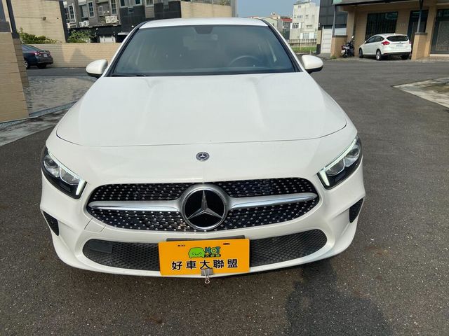 M-BENZ賓士 A180  第3張相片