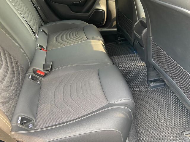 M-BENZ賓士 A180  第16張相片