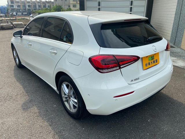 M-BENZ賓士 A180  第18張相片