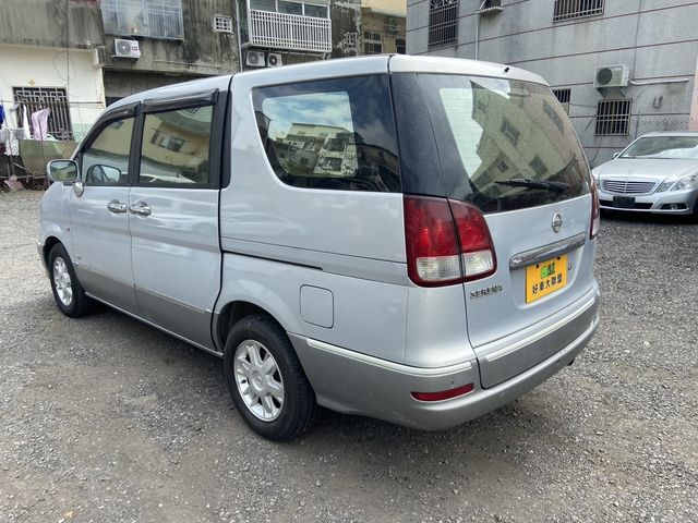 NISSAN日產 SERENA Q-RV  第13張相片