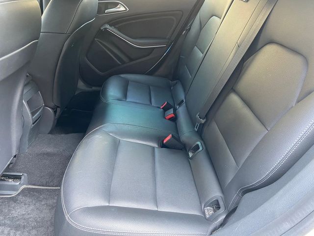 M-BENZ賓士 CLA200  第8張相片