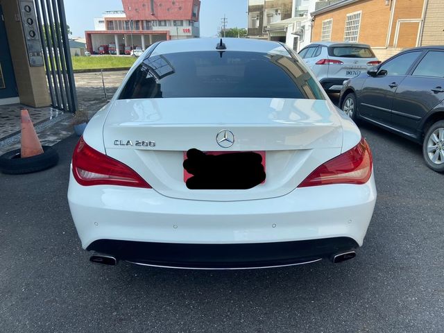 M-BENZ賓士 CLA200  第11張相片
