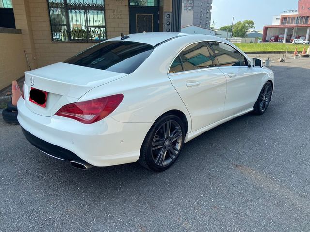 M-BENZ賓士 CLA200  第12張相片