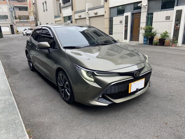 TOYOTA豐田 AURIS  第3張相片